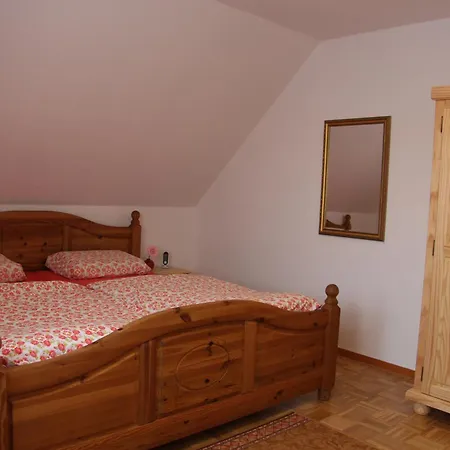 Am Schloss Hotel 3*