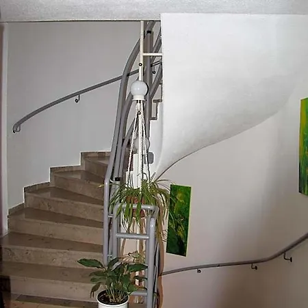 Am Schloss 3* Neuenstein (Baden-Wurttemberg)