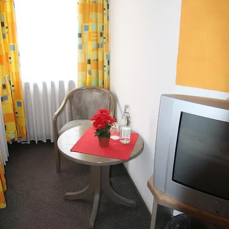 Hotel Am Schloss Neuenstein (Baden-Wurttemberg)