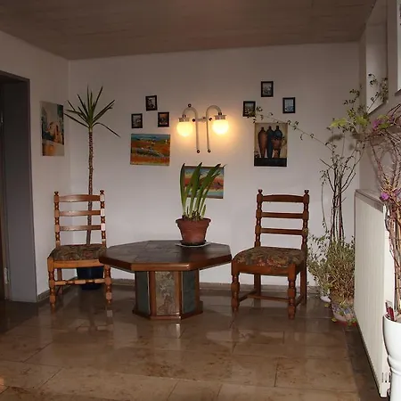 Szálloda Am Schloss Neuenstein